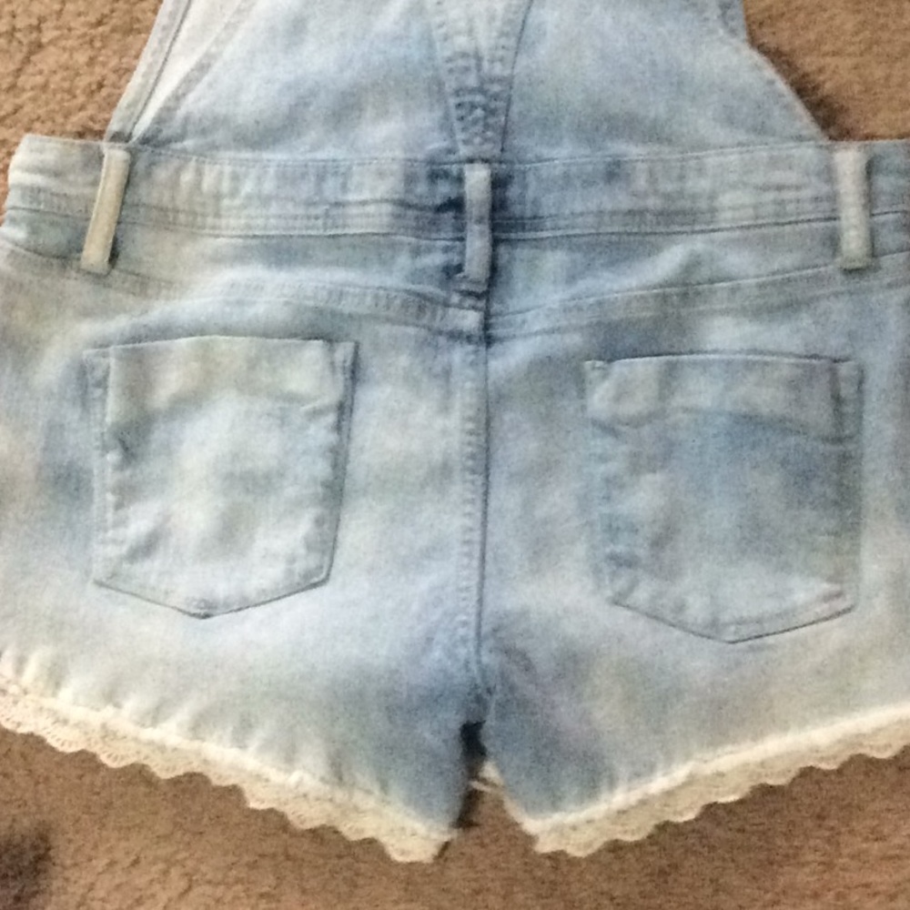 MOSSIMOS SHORT OVERALLS!⭐️ - Picture 7 of 9